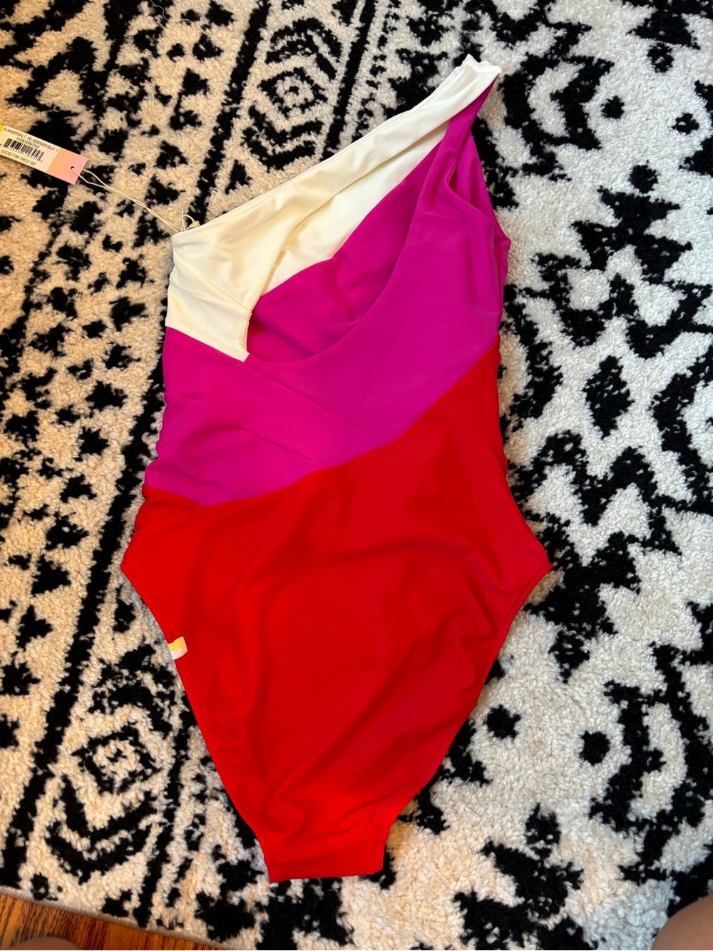 Summersalt The Sidestroke One-Shoulder Swimsuit in Lava & Hibiscus & White Sand - Picture 2 of 5